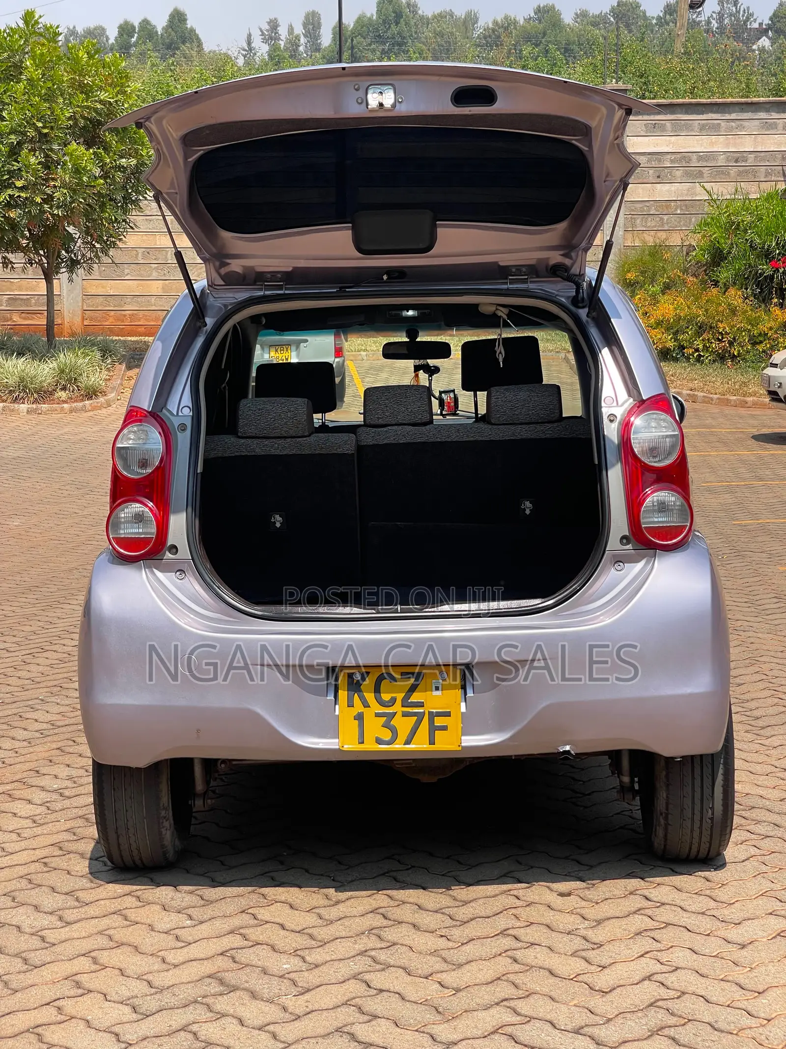 Toyota Passo 1.0 AWD 2013 Purple