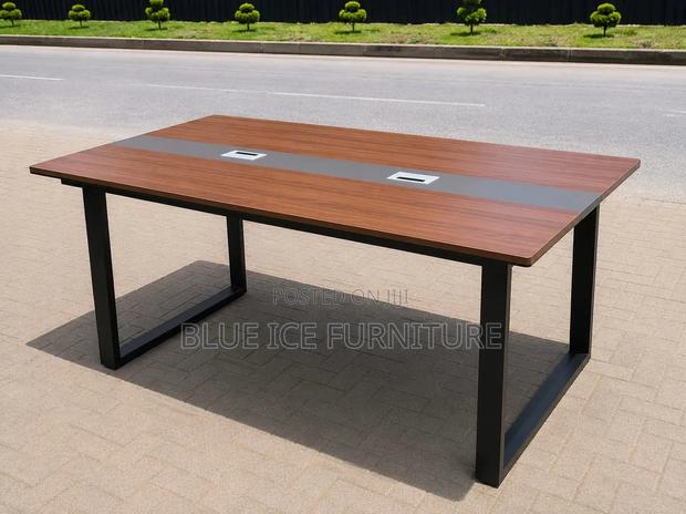 Modern Executive Boardroom Conference Table 2.4m Length - thumbnail 2