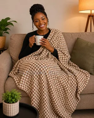 Luxury Textured Fleece Blanket Size:200×230cms