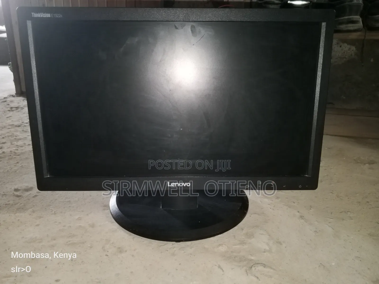 TFT Lenovo