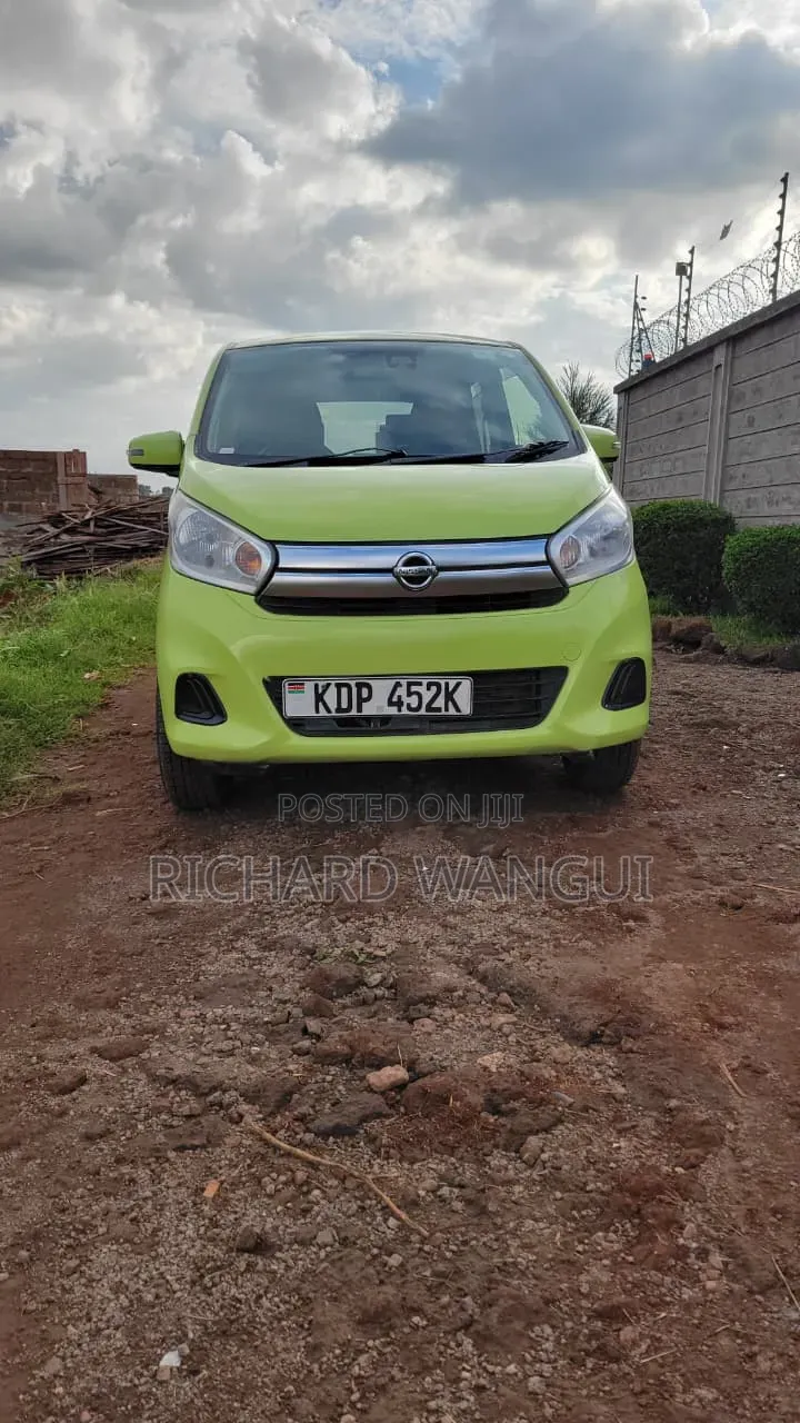 Nissan Dayz 2017 Green