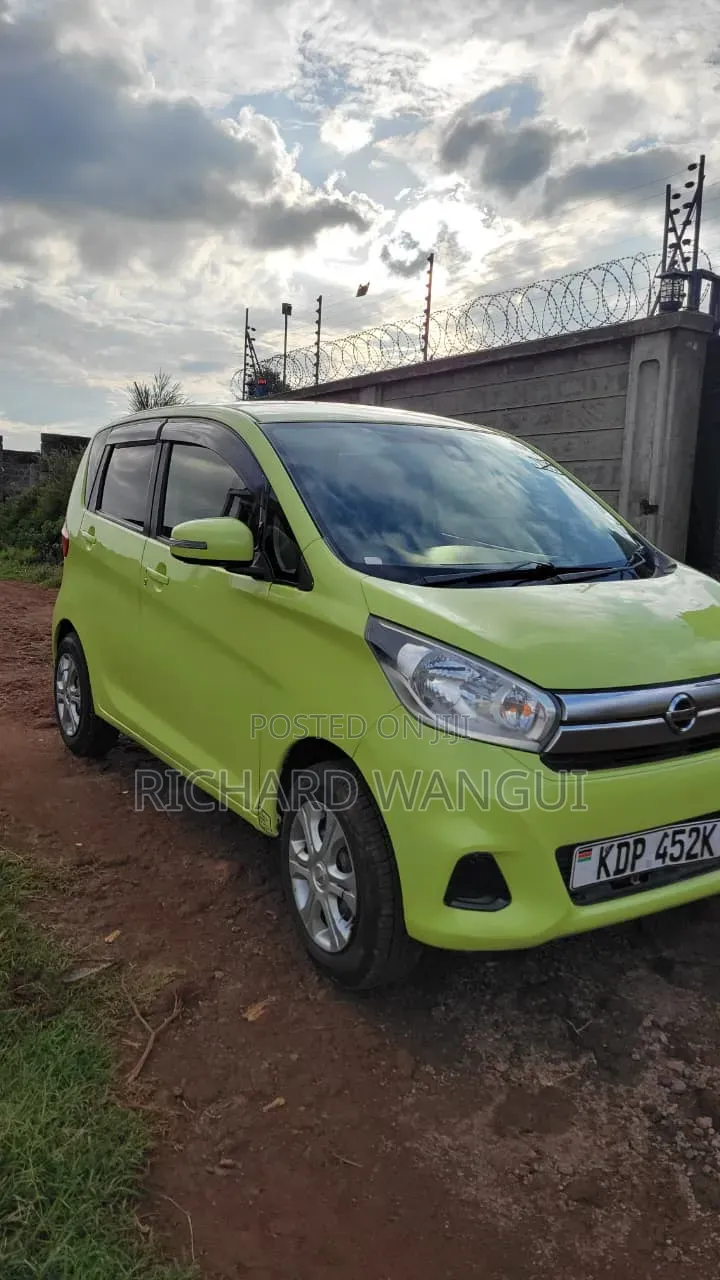 Nissan Dayz 2017 Green
