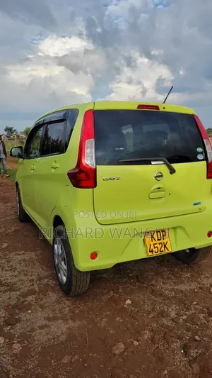 Nissan Dayz 2017 Green