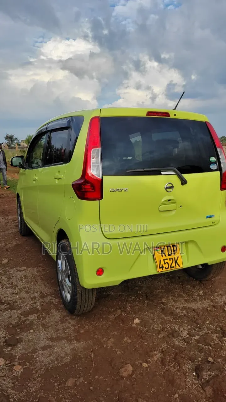 Nissan Dayz 2017 Green