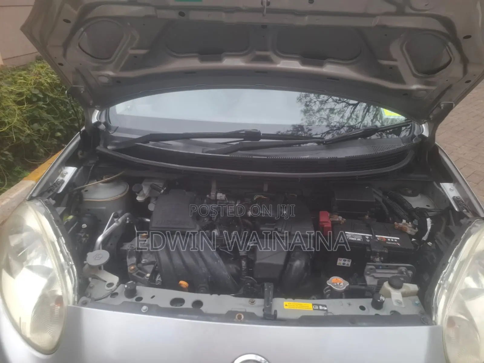 Nissan March 2012 Silver