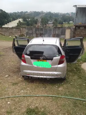 Honda Fit 2012 Gold