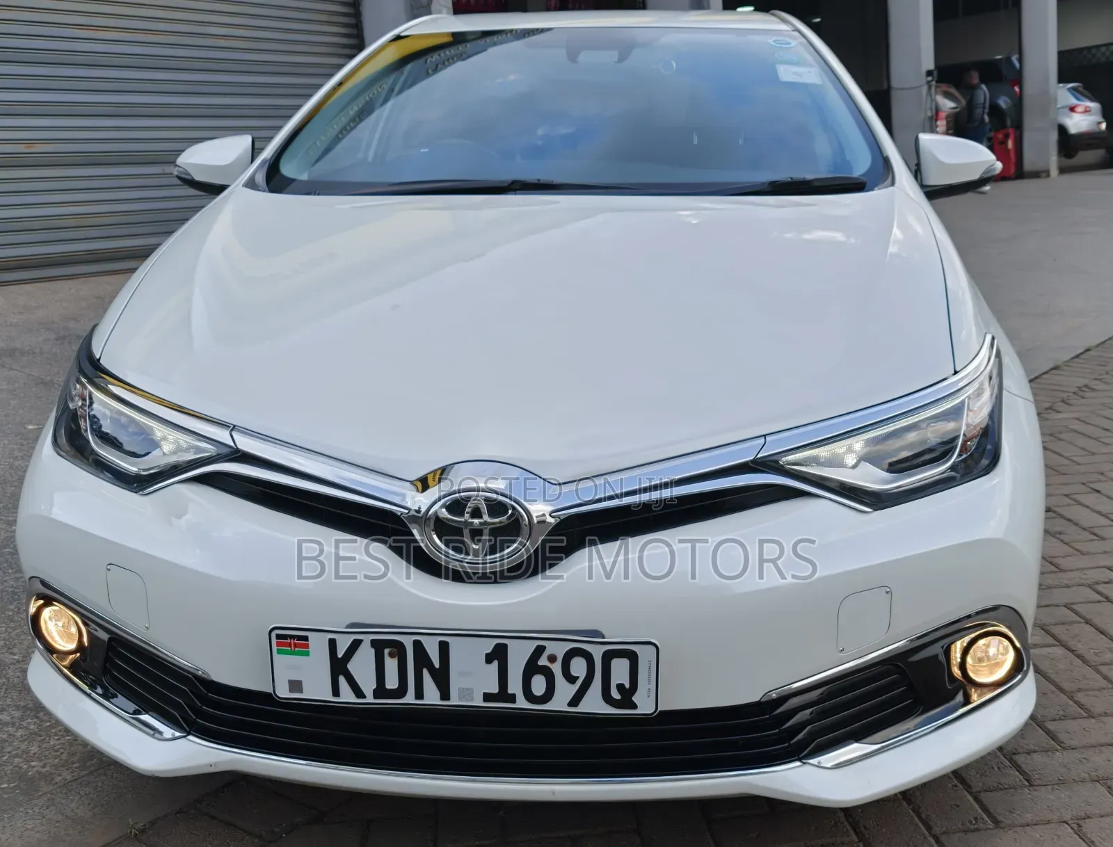 Toyota Auris 2017 White