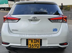 Toyota Auris 2017 White