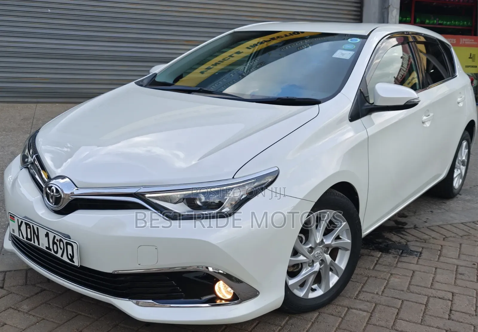 Toyota Auris 2017 White