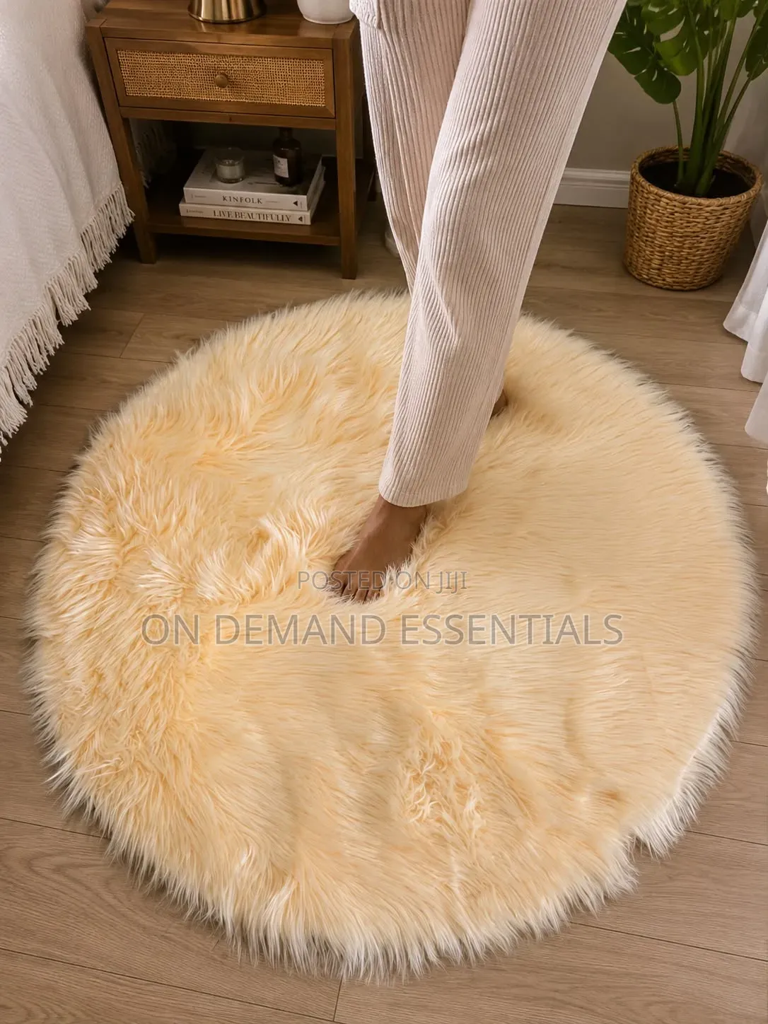 Fluffy Shaggy Bedside Carpet Size 100cm