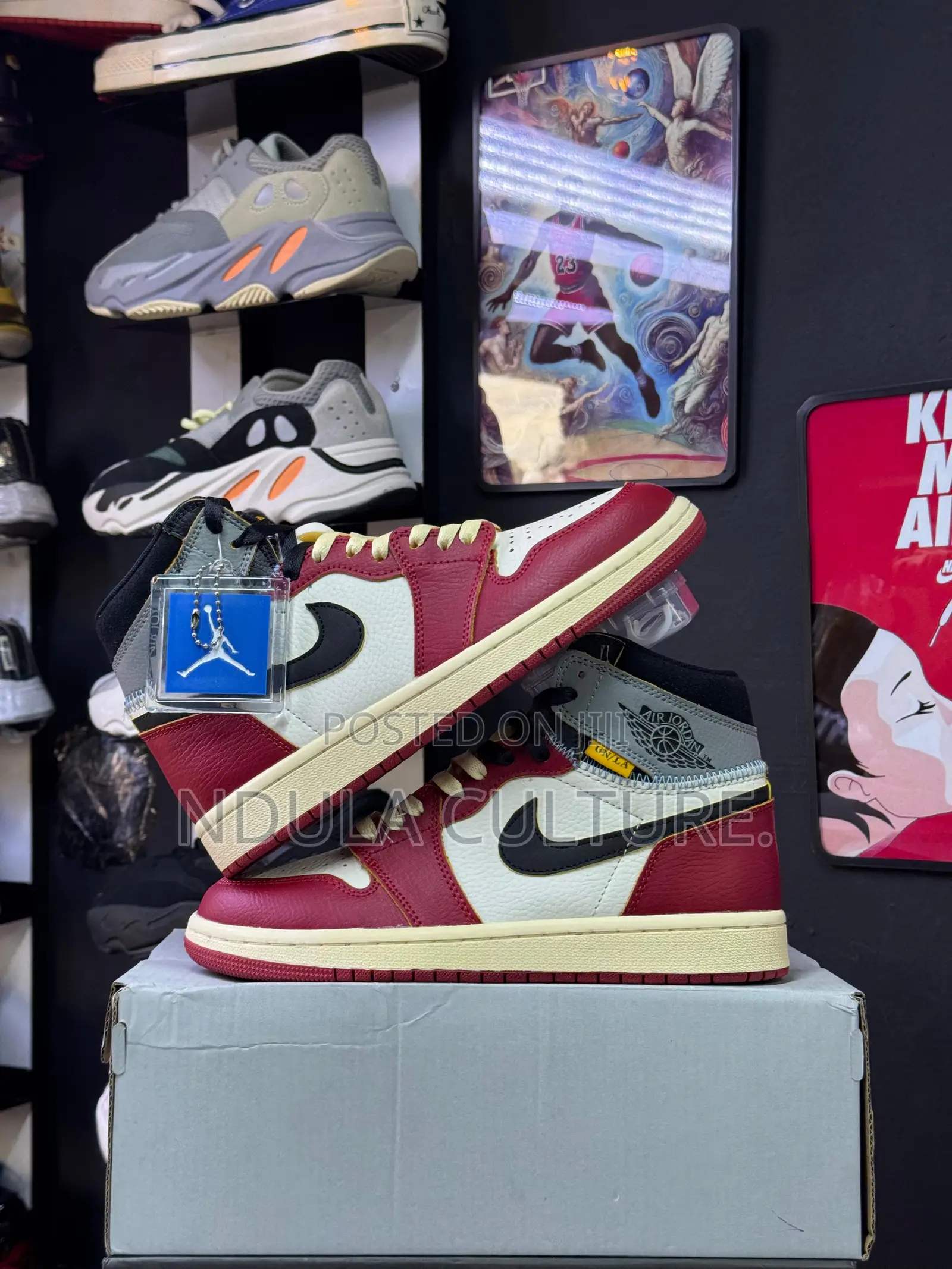 Retro Jordan 1 Shoe
