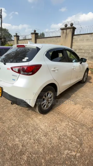 Mazda Demio 2016 White