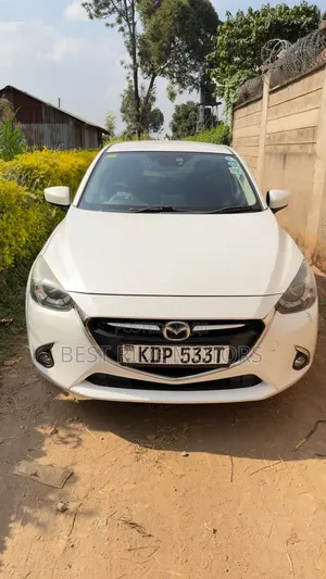Mazda Demio 2016 White