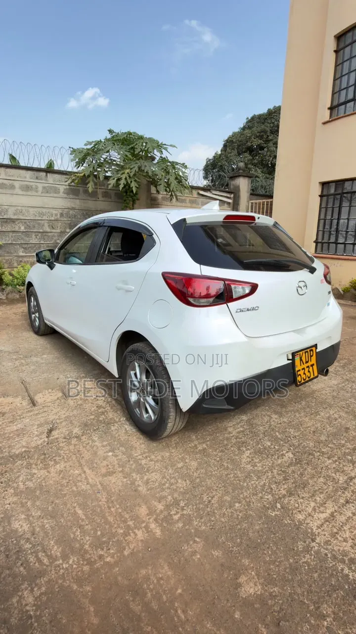 Mazda Demio 2016 White