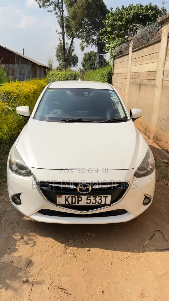 Mazda Demio 2016 White