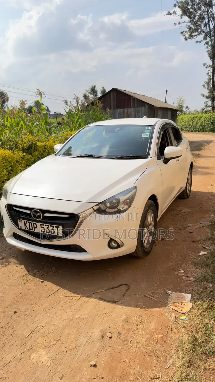 Mazda Demio 2016 White