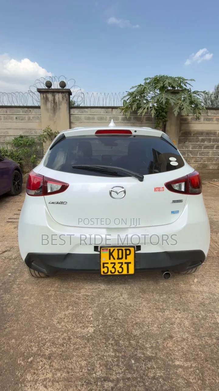 Mazda Demio 2016 White