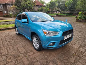 Mitsubishi Outlander SE 2010 Blue