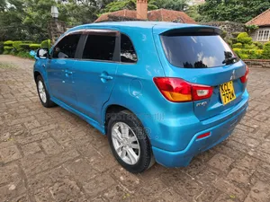 Mitsubishi Outlander SE 2010 Blue