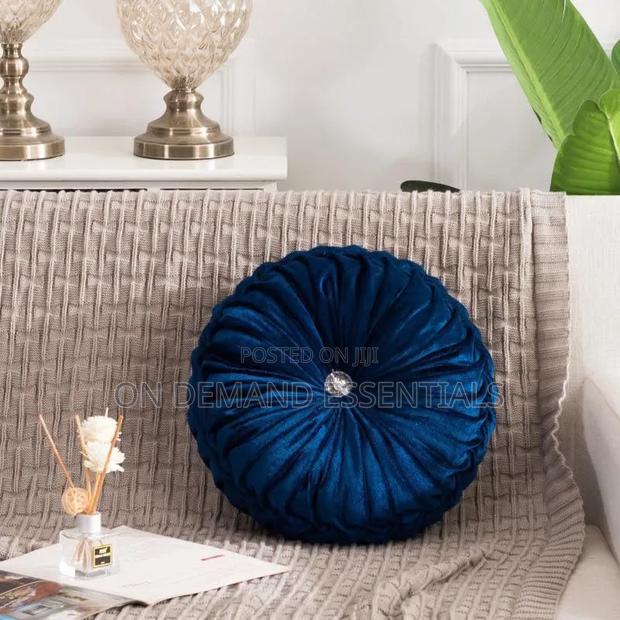 Big Size European Round Pillow - thumbnail 6
