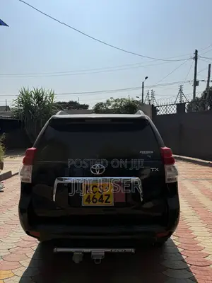 Toyota Land Cruiser Prado 2.7 i 2012 Black