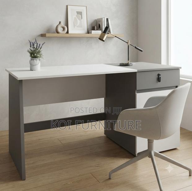 Office Desk; 1.4 Meter Executive Masterpiece Office Desk - thumbnail 3