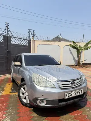 Subaru Outback 2.5i 2012 Gray
