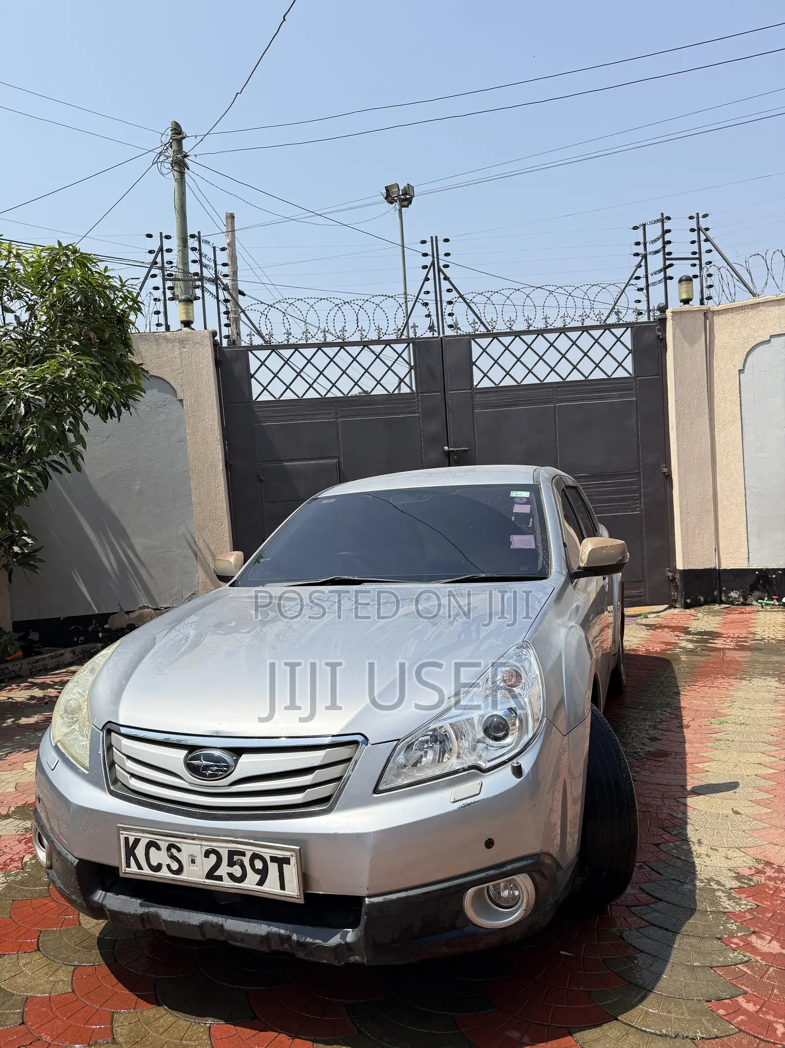 Subaru Outback 2.5i 2012 Gray