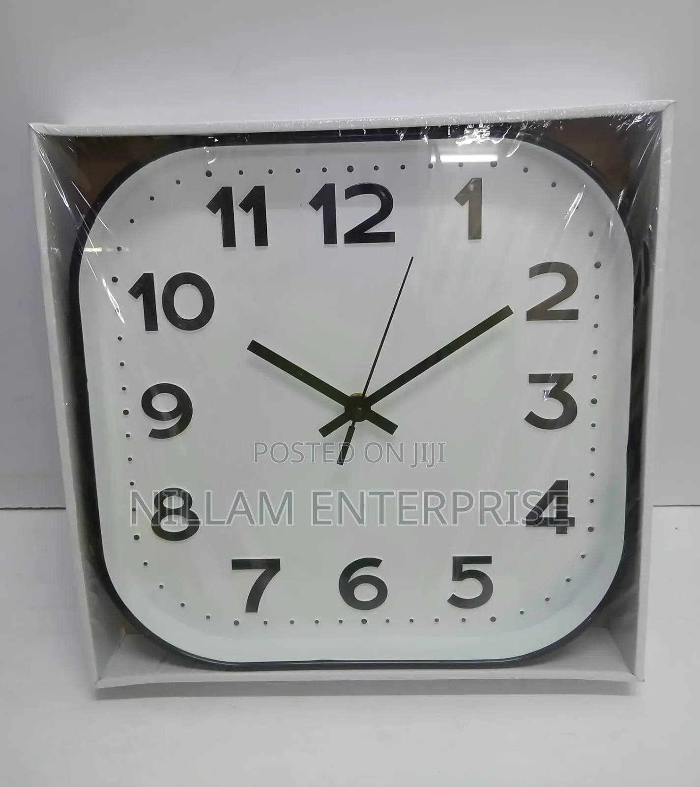 Classic Quartz Wall Clock