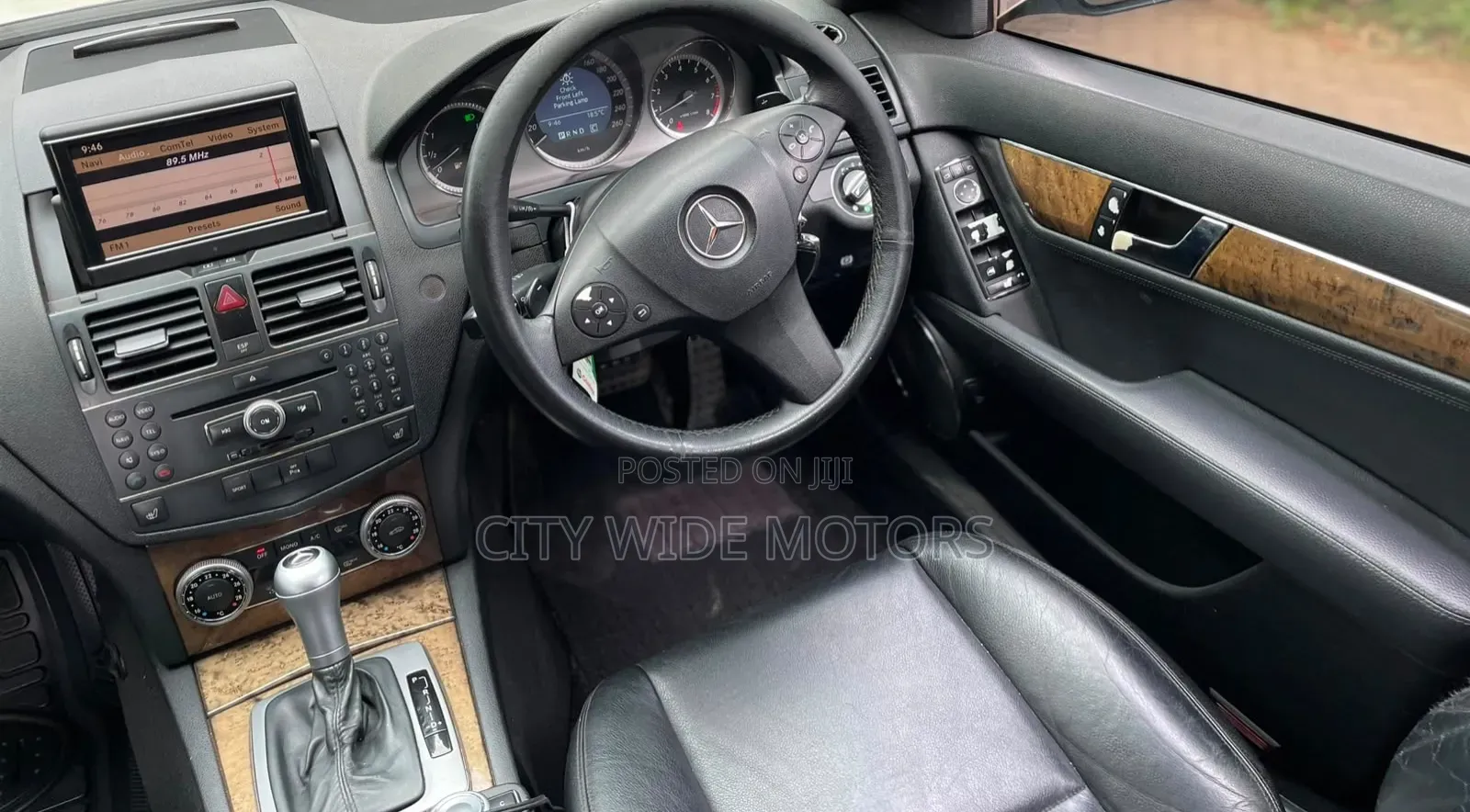 Mercedes-Benz C200 2009 White