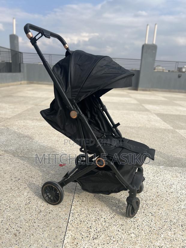 Foldable Baby Stroller - thumbnail 3