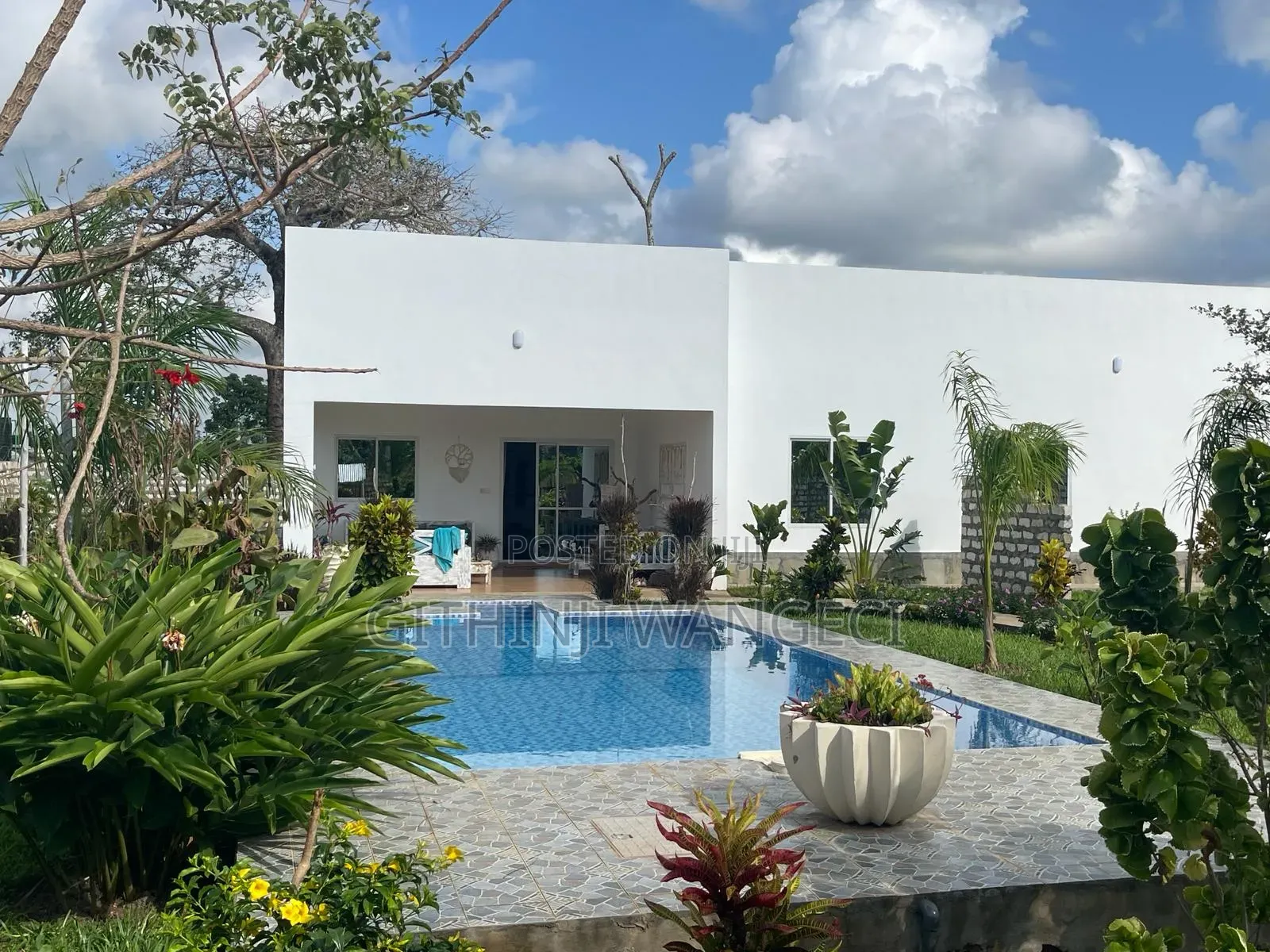 Furnished 3bdrm House in Diani for sale