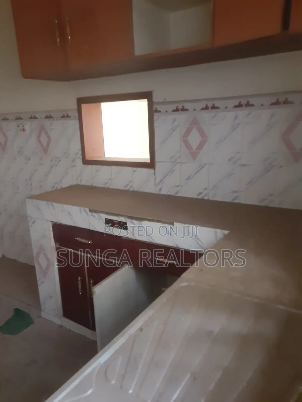 3bdrm Bungalow in Gataka Road for sale