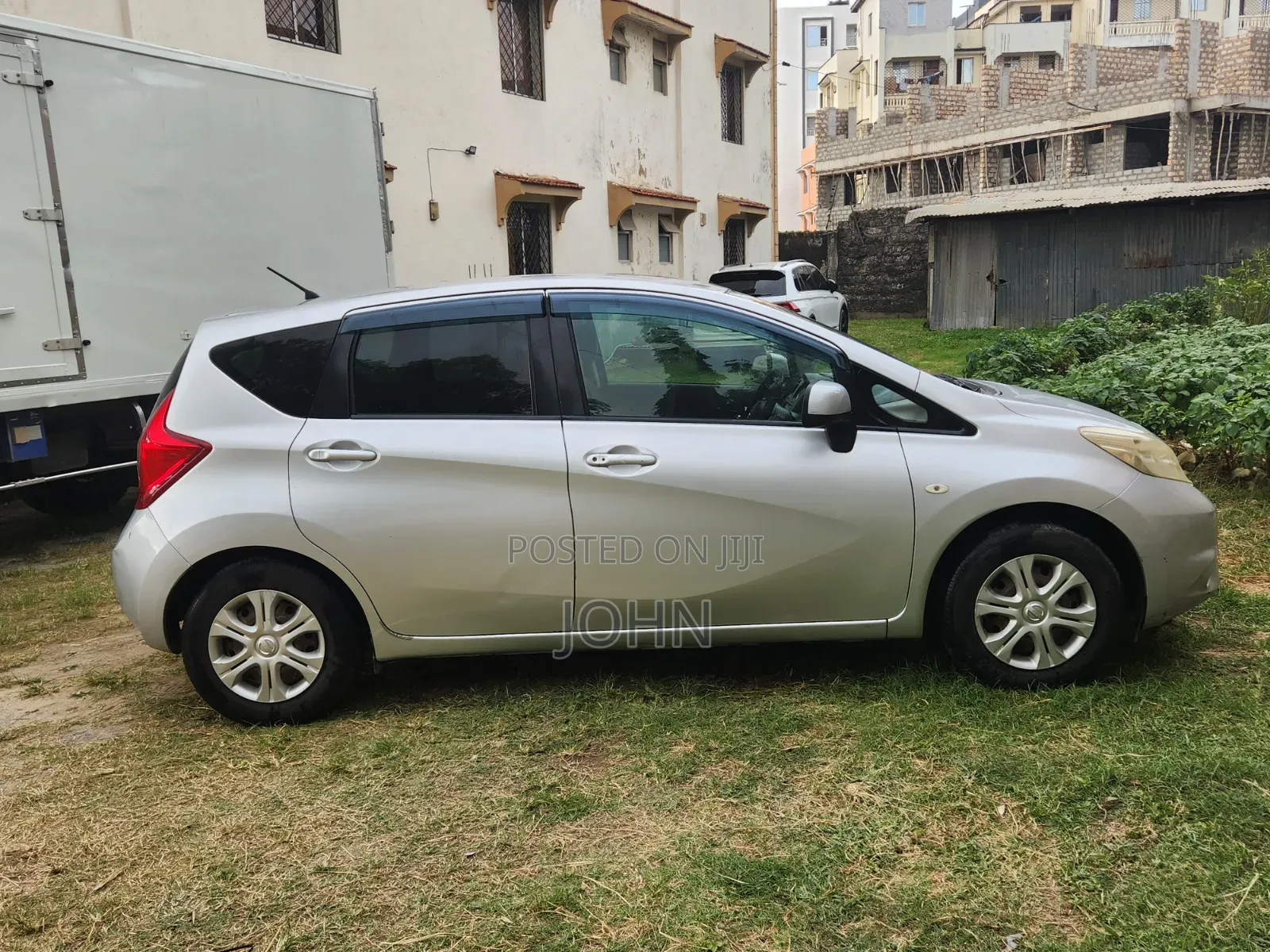 Nissan Note 2013 Silver