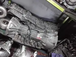 2UZ, V8 Half Gear Box