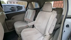 Toyota Estima 2008 White