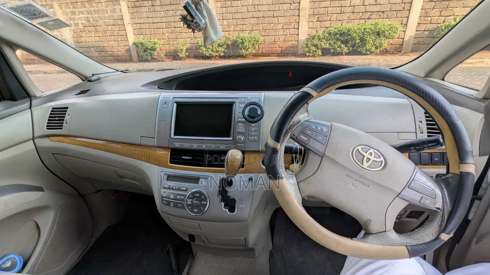 Toyota Estima 2008 White