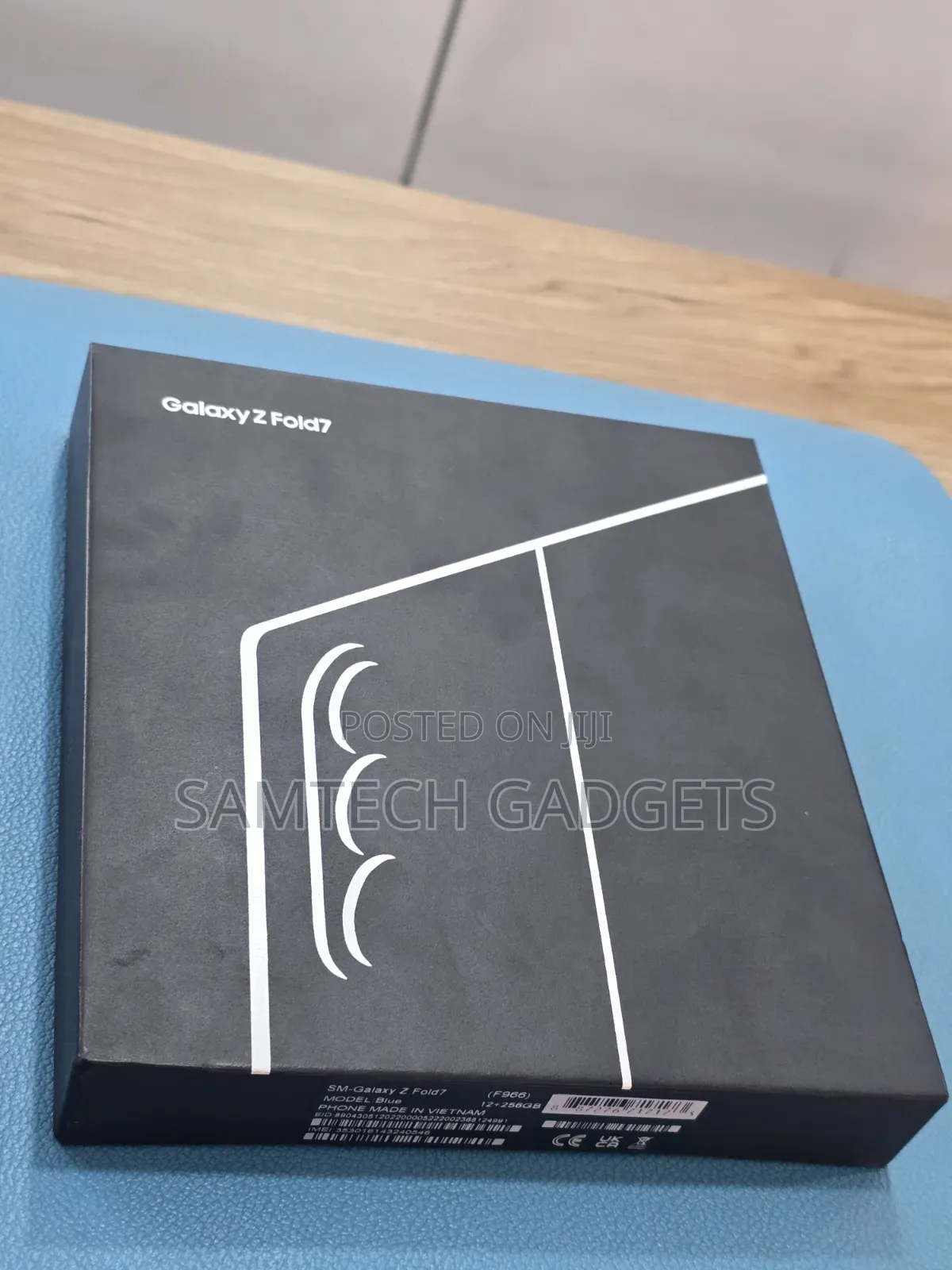 New Samsung Galaxy Z Fold7 256 GB Blue