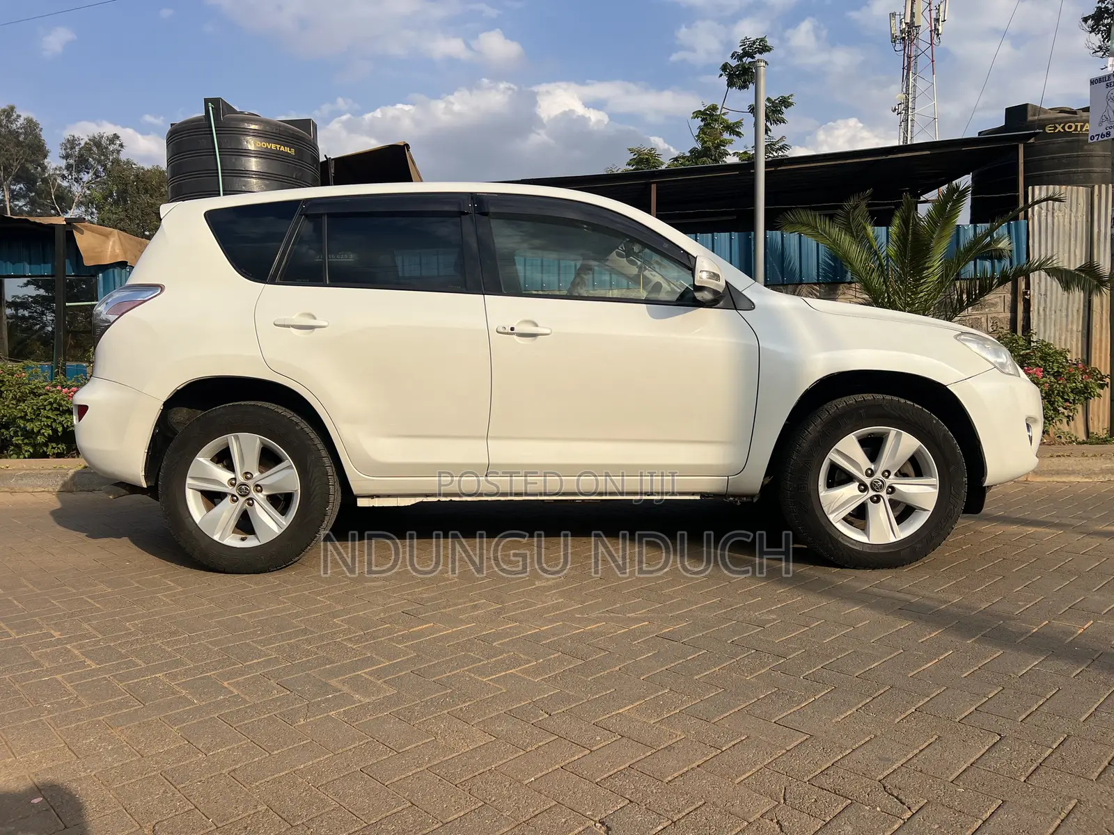 Toyota RAV4 2015 White