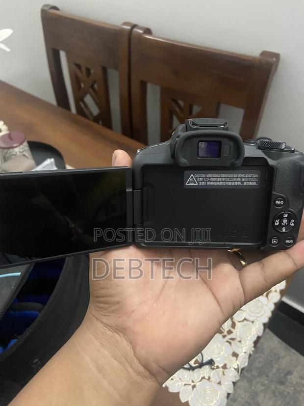 Canon R50 Camera (With Content Creator Pack) - thumbnail 3