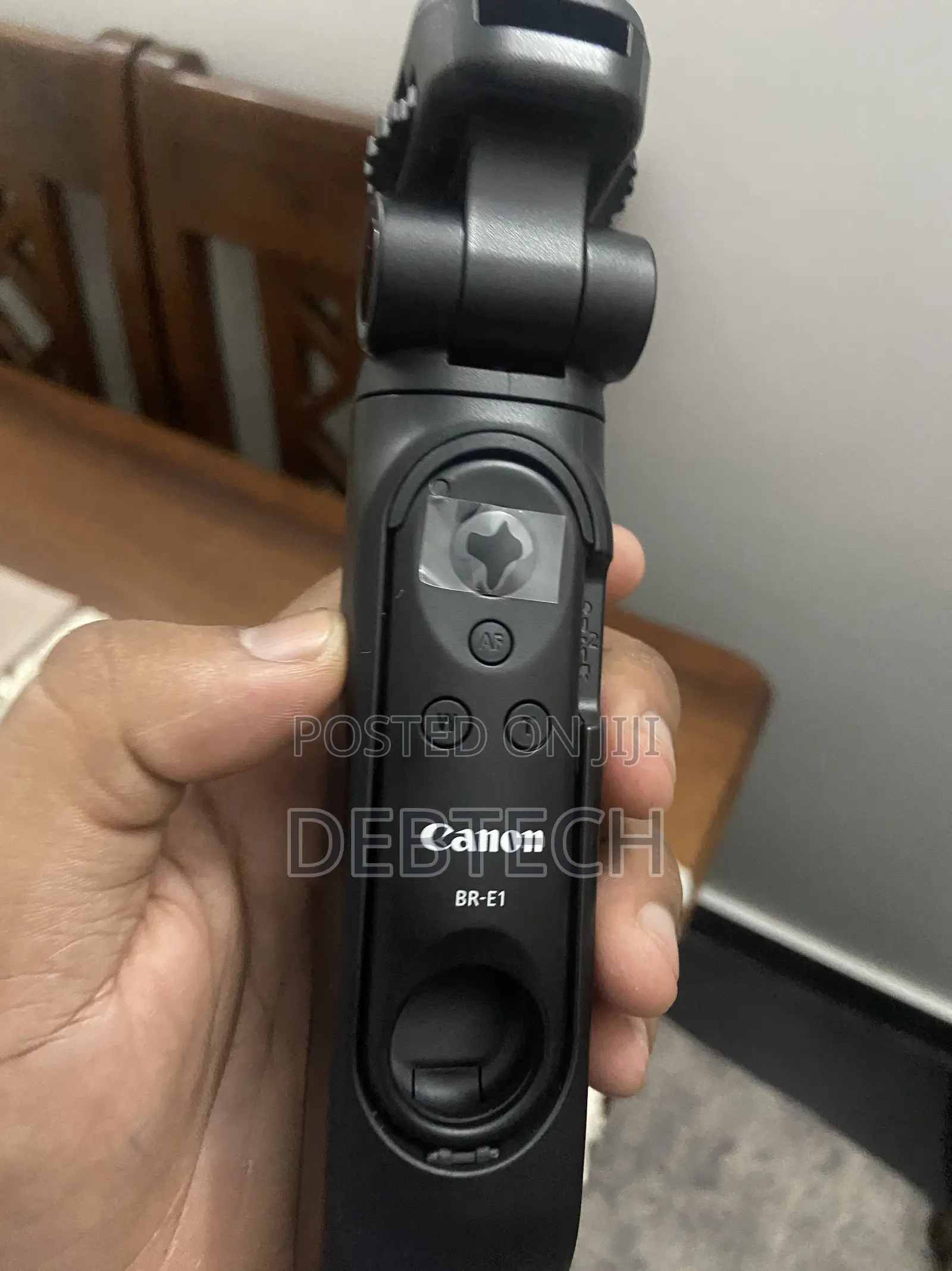 Canon R50 Camera (With Content Creator Pack)