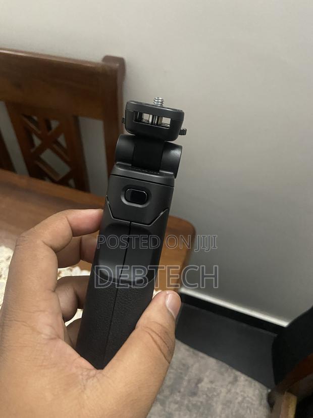 Canon R50 Camera (With Content Creator Pack) - thumbnail 8