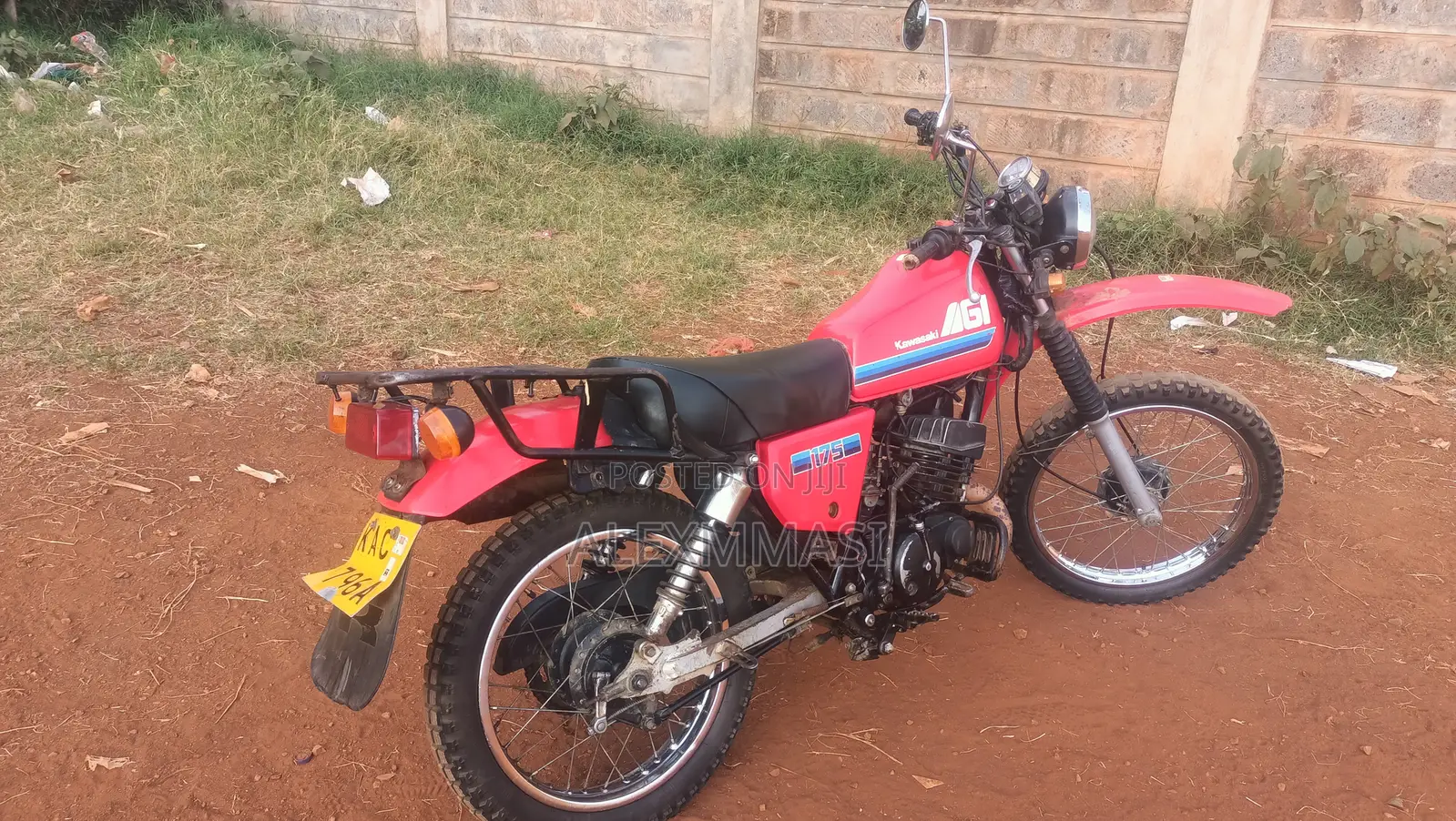 Kawasaki 1992 Red