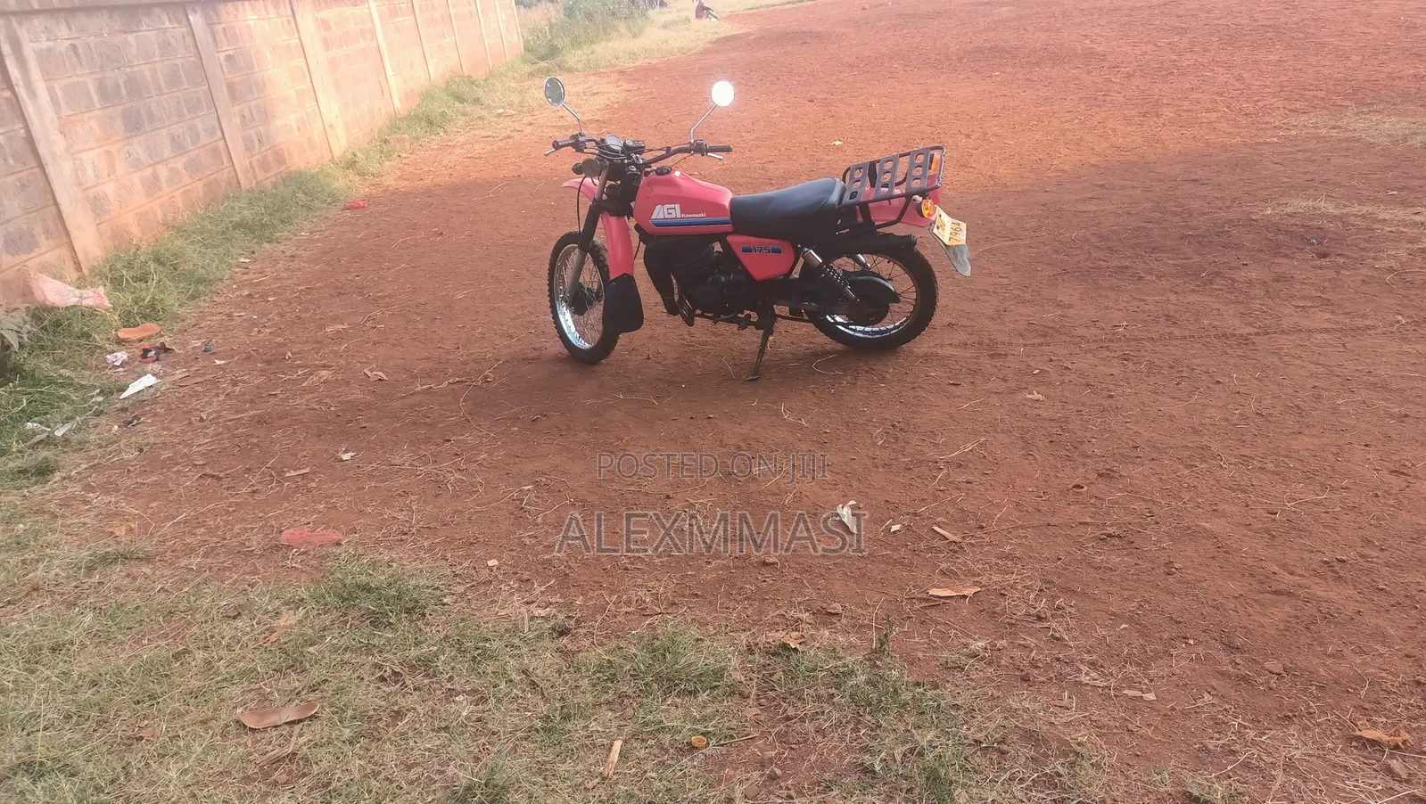 Kawasaki 1992 Red