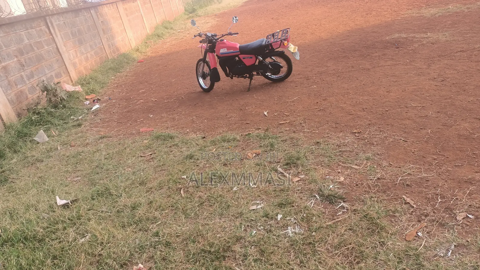 Kawasaki 1992 Red