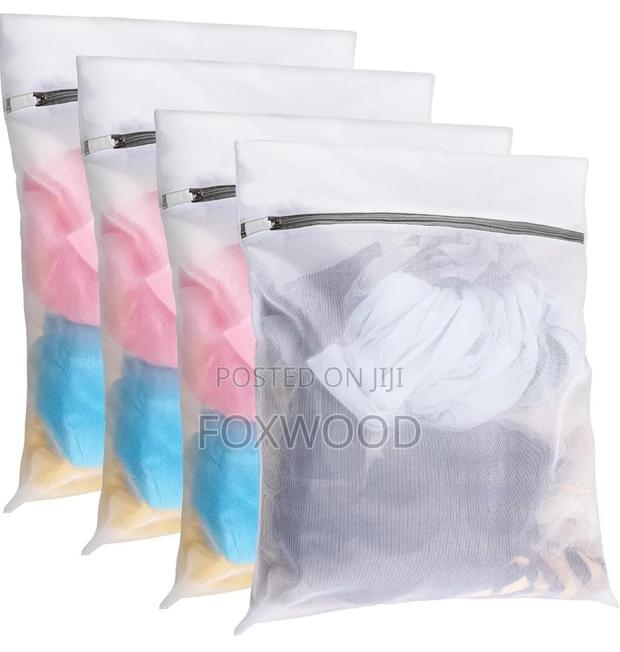*Big Multiple Use Mesh Laundry Bags 4pcs