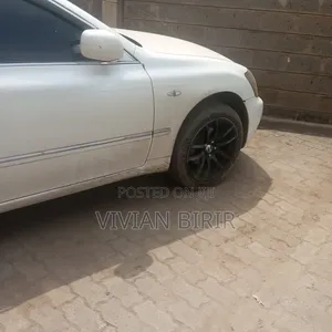 Toyota Crown 2007 White