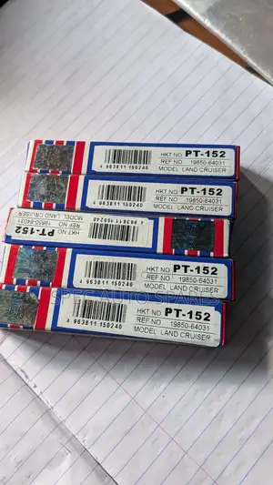 Toyota Land Cruiser 79 Heater Plugs PT 152