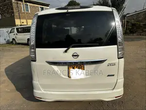Nissan Serena 2012 White