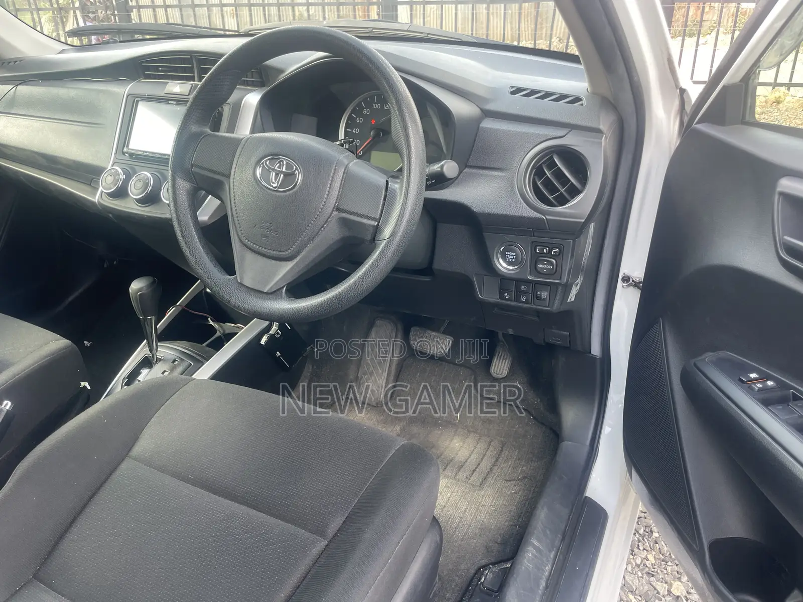 Toyota Corolla Fielder 2019 White